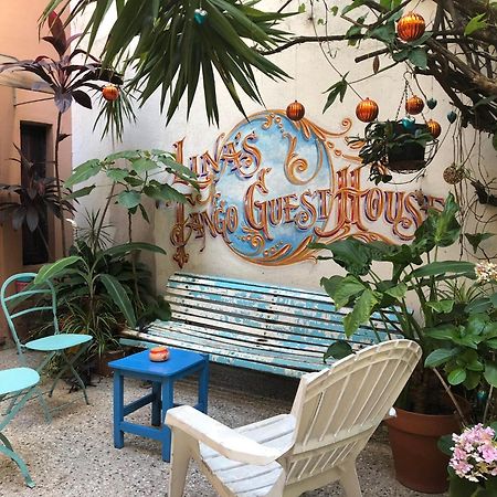 Lina'S Tango Guesthouse Buenos Aires Exterior photo